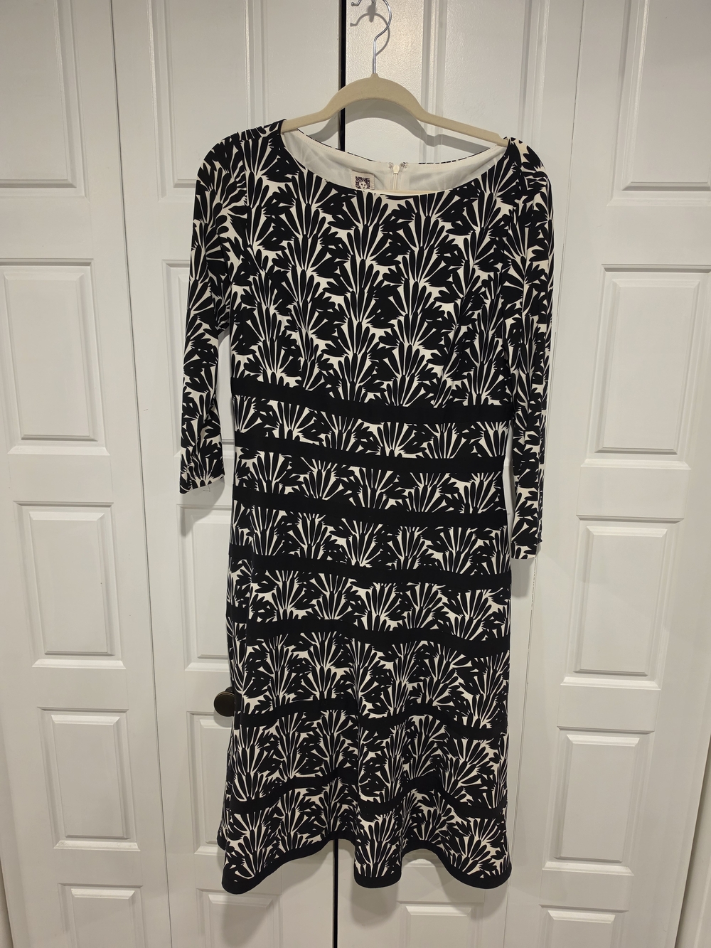 Black & White Patterned Women’s Dress